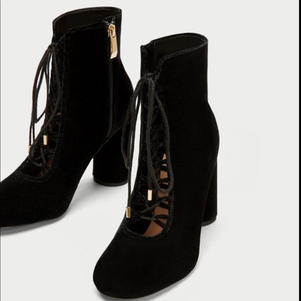 Zara | Black Velvet Lace Up Heeled Bootie Size 35